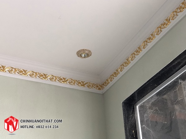 Phào gốc trần dát vàng